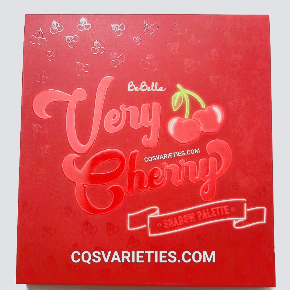 A Very Cherry 16 Colors Eyeshadow Palette